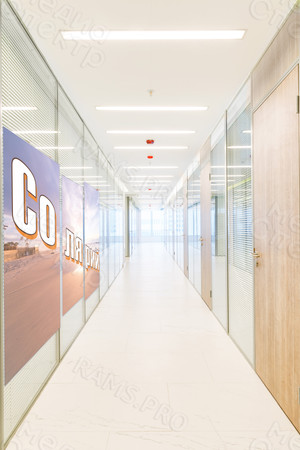 Наклейки-трио на стекла окон салона «СОЛЯРИЙ» — фото 1