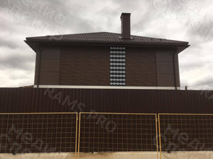 Наклейки-орнаменты на фасаде дома — фото 4