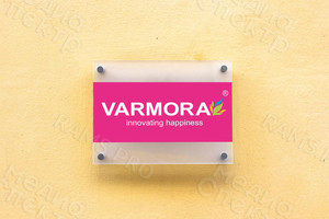 Наклейка на окно магазина «Плитка&Паркет» — фото 1