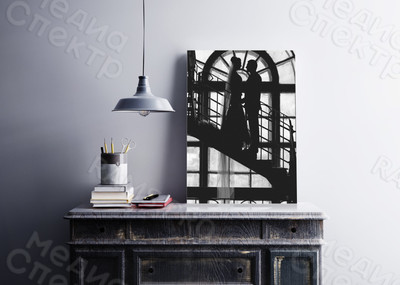 Фотокартина на холсте 40х60см «Свадьба на лестнице» — фото