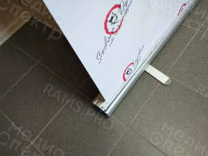 Roll up фотозона 120х200см для мастера-визажиста — фото 6