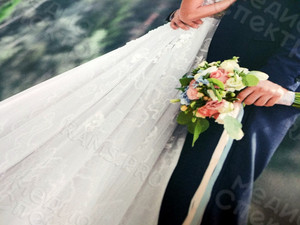 Фотокартина на холсте 50х80см «Молодожены в березовой роще» — фото 6