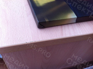 Фотокартина на холсте в багете 40х50см «Силач в фитнес клубе» — фото 5