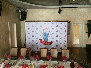 Press Wall 3х2.2м на выпускной вечер «Стоматологи 2016» — фото 1